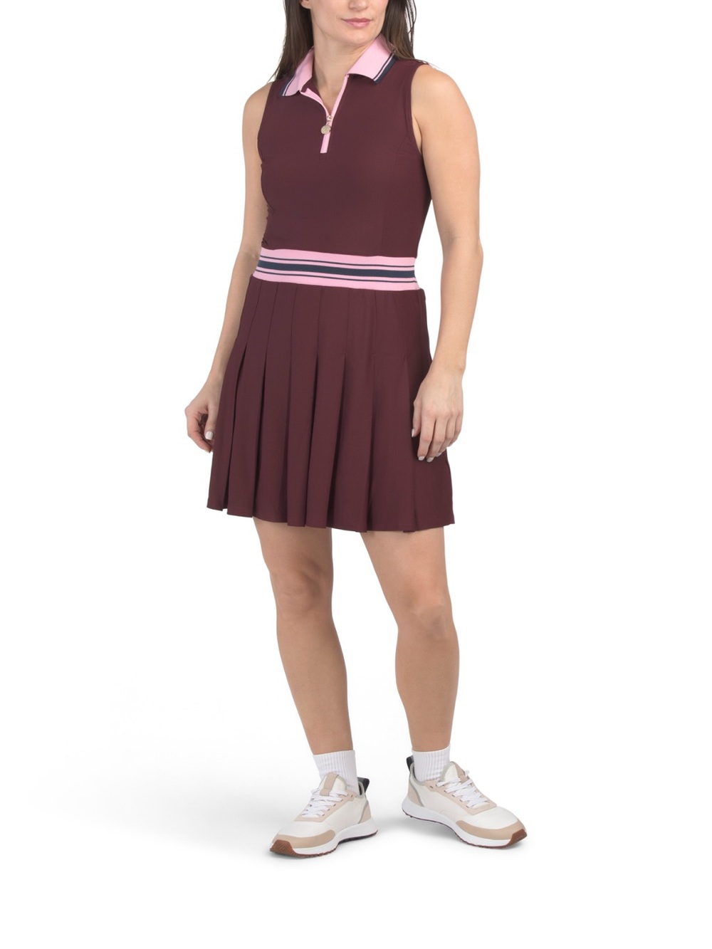 NWT Stella Parker Sport Dress Size Medium
Sleeveless